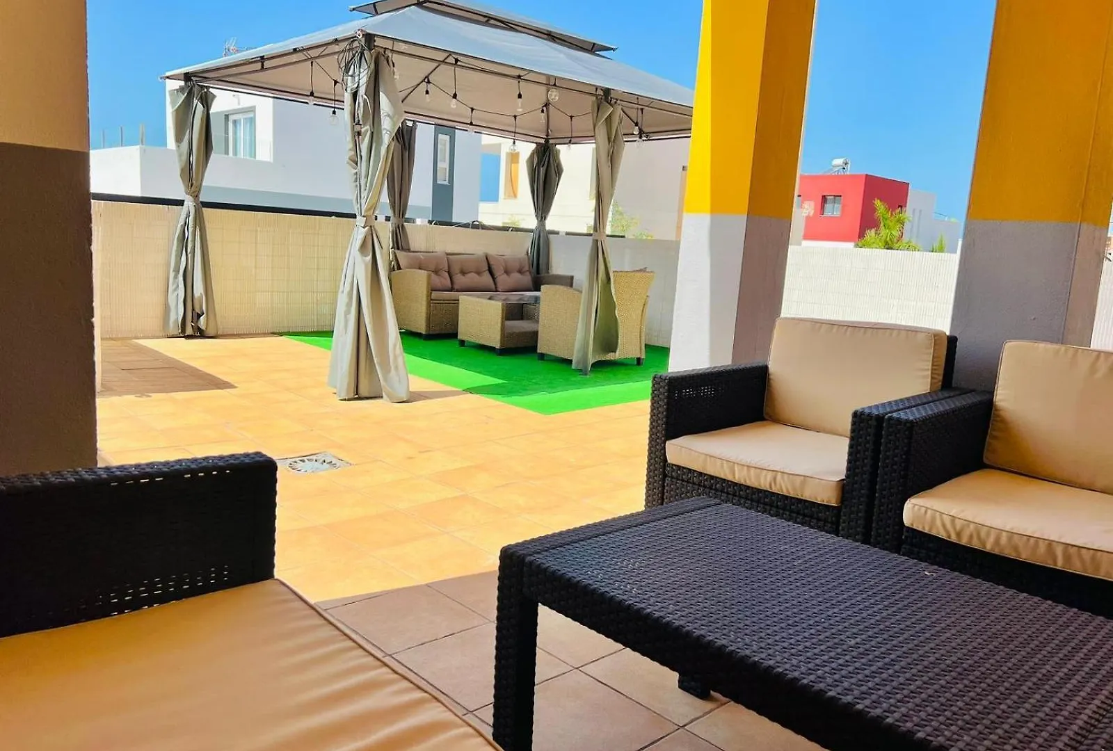 아파트 Ground-Floor 1 Bedroom Condopool &Wifi Costa Adeje 칼라오살바헤