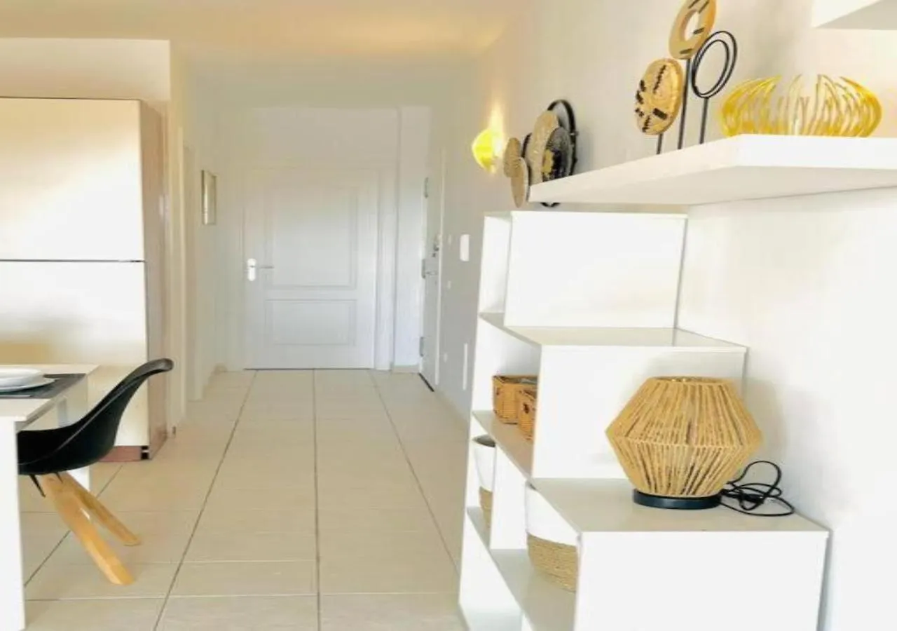 Ground-Floor 1 Bedroom Condopool &Wifi Costa Adeje 칼라오살바헤